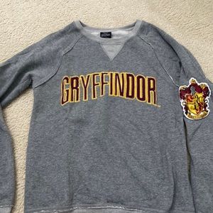 Official Universal Studios Wizarding World of Harry Potter Gryffindor crewneck